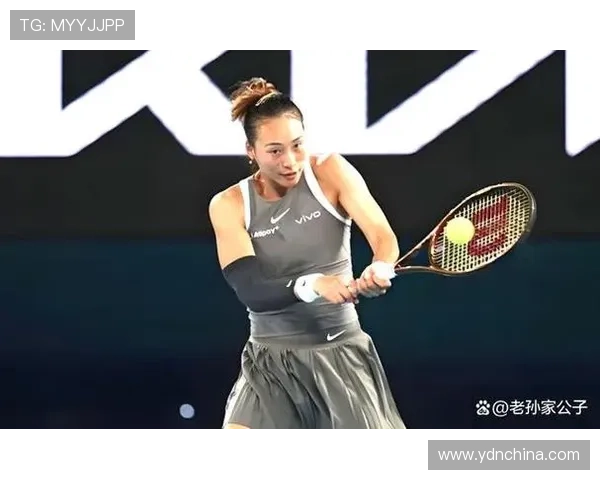 郑钦文惊险逆转张帅红土失利